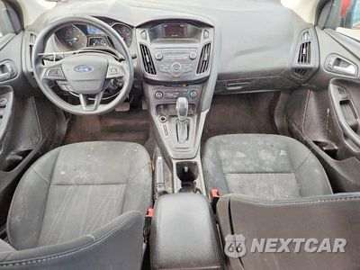 Zdjęcie 8 z 12 samochodu: 2018 FORD FOCUS SE VIN:1FADP3K2XJL244872 - miniatura