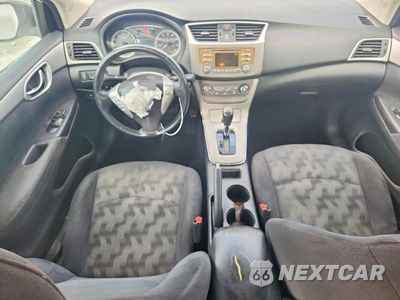 Zdjęcie 8 z 12 samochodu: 2013 NISSAN SENTRA S VIN:3N1AB7AP3DL675579 - miniatura