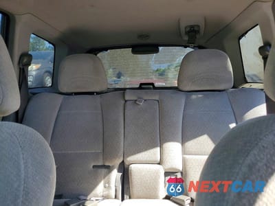 Zdjęcie 10 z 13 samochodu: 2005 HYUNDAI SANTA FE GLS VIN:KM8SC13D75U934141 - miniatura
