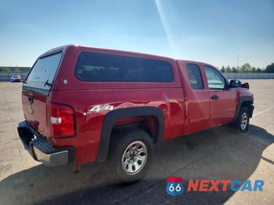 Trzecie zdjęcie samochodu z tyłu: 2011 CHEVROLET SILVERADO K1500 LS VIN:1GCRKREA6BZ302429 - miniatura