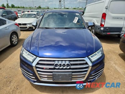 Piąte zdjęcie samochodu w środku: 2018 AUDI SQ5 PREMIUM PLUS VIN:WA1A4AFY6J2028901 - miniatura