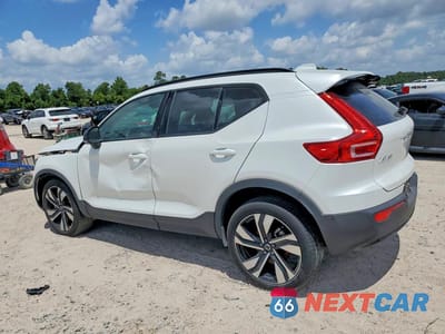 Drugie zdjęcie samochodu z przodu: 2023 VOLVO XC40 ULTIMATE VIN:YV4L12UX2P2977293 - miniatura
