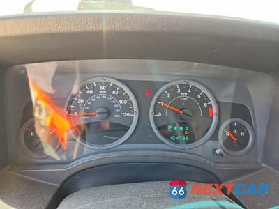 Zdjęcie 9 z 13 samochodu: 2008 JEEP PATRIOT SPORT VIN:1J8FT28058D554147 - miniatura