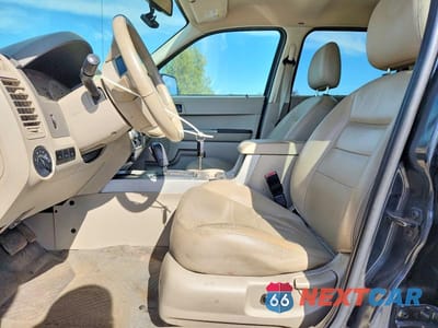Zdjęcie 7 z 12 samochodu: 2008 FORD ESCAPE XLT VIN:1FMCU93Z98KB80123 - miniatura