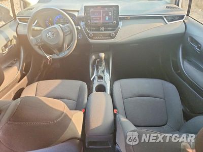 Zdjęcie 8 z 12 samochodu: 2022 TOYOTA COROLLA LE VIN:JTDEAMDE2N3009384 - miniatura