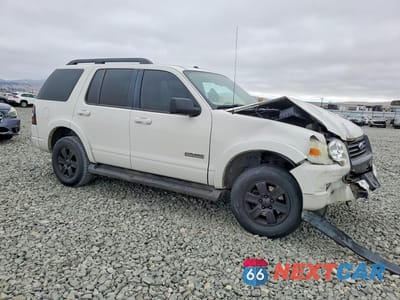 Czwarte zdjęcie samochodu z boku: 2008 FORD EXPLORER XLT VIN:1FMEU73E38UA86785 - miniatura
