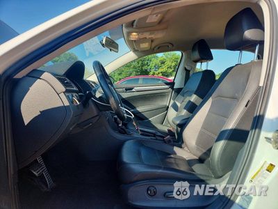 Zdjęcie 7 z 12 samochodu: 2018 VOLKSWAGEN PASSAT S VIN:1VWAA7A33JC040704 - miniatura