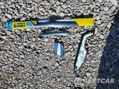 Zdjęcie 12 z 13 samochodu: 2022 TOYOTA PRIUS LE VIN:JTDKAMFU6N3165550 - miniatura