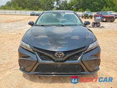 Piąte zdjęcie samochodu w środku: 2023 TOYOTA CAMRY SE VIN:4T1G11AK6PU102953 - miniatura
