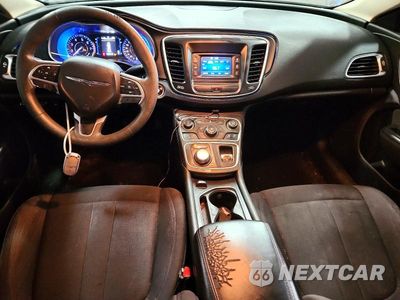 Zdjęcie 8 z 12 samochodu: 2015 CHRYSLER 200 LIMITED VIN:1C3CCCAB4FN633266 - miniatura
