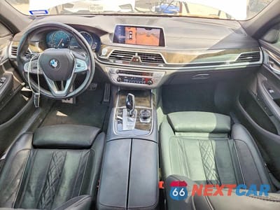 Zdjęcie 8 z 12 samochodu: 2019 BMW 750 I VIN:WBA7F0C56KGM25864 - miniatura