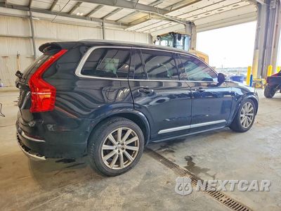 Trzecie zdjęcie samochodu z tyłu: 2016 VOLVO XC90 T6 VIN:YV4A22PL7G1066055 - miniatura