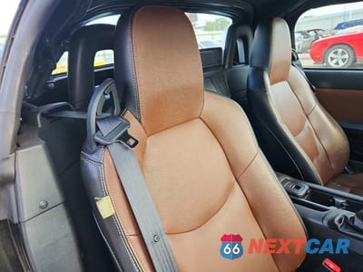 Zdjęcie 10 z 12 samochodu: 2013 MAZDA MX-5 MIATA GRAND TOURING VIN:JM1NC2PF1D0230476 - miniatura