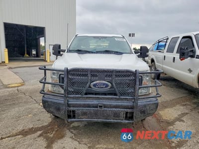Piąte zdjęcie samochodu w środku: 2022 FORD F250 SUPER DUTY VIN:1FT8W2BT0NED77345 - miniatura