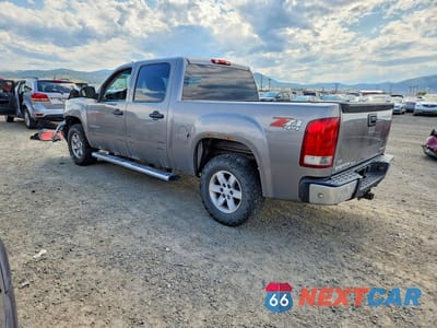 Drugie zdjęcie samochodu z przodu: 2009 GMC SIERRA K1500 SLE VIN:3GTEK23399G129591 - miniatura
