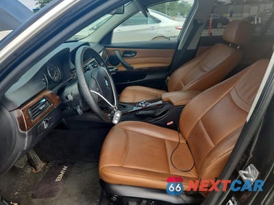 Zdjęcie 7 z 12 samochodu: 2011 BMW 335 XI VIN:WBAPL5C51BA920160 - miniatura