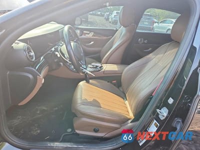 Zdjęcie 7 z 12 samochodu: 2018 MERCEDES-BENZ E 300 4MATIC VIN:WDDZF4KBXJA320763 - miniatura