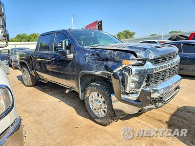 Czwarte zdjęcie samochodu z boku: 2020 CHEVROLET SILVERADO K2500 HEAVY DUTY LT VIN:1GC4YNEY1LF198661 - miniatura