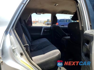 Zdjęcie 11 z 13 samochodu: 2021 TOYOTA 4RUNNER VIN:JTEMU5JR5M5933283 - miniatura