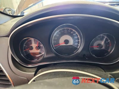 Zdjęcie 9 z 13 samochodu: 2013 CHRYSLER 200 TOURING VIN:1C3CCBBB7DN501267 - miniatura