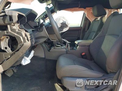 Zdjęcie 7 z 12 samochodu: 2025 TOYOTA TACOMA SR VIN:3TYJDAHNXST027435 - miniatura