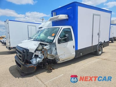 2023 FORD TRANSIT REFRIGERATED BOX TRUCK 1FDWE3FNXRDD00775 - główne zdjęcie licytacji z USA - miniatura