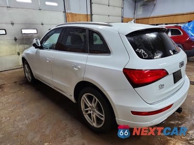 Drugie zdjęcie samochodu z przodu: 2017 AUDI Q5 PREMIUM PLUS VIN:WA1L2AFPXHA045562 - miniatura