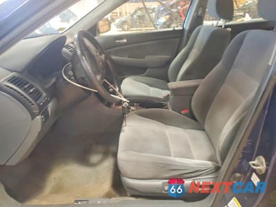 Zdjęcie 7 z 12 samochodu: 2005 HONDA ACCORD EX VIN:1HGCM56705A090790 - miniatura