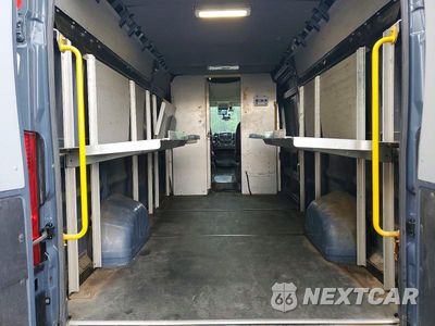 Zdjęcie 10 z 13 samochodu: 2020 RAM PROMASTER 3500 DELIVERY VAN VIN:3C6URVJGXLE128894 - miniatura