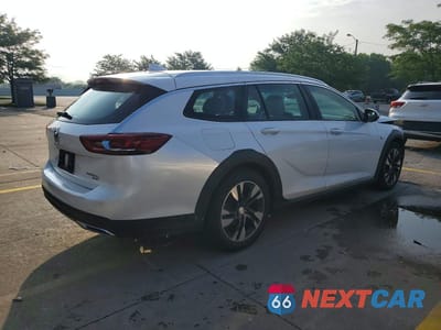 Trzecie zdjęcie samochodu z tyłu: 2019 BUICK REGAL TOURX ESSENCE VIN:W04GV8SX9K1030646 - miniatura
