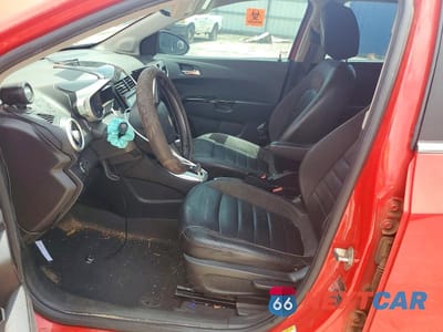 Zdjęcie 7 z 12 samochodu: 2014 CHEVROLET SONIC RS VIN:1G1JG6SB4E4236421 - miniatura