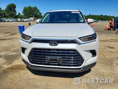 Piąte zdjęcie samochodu w środku: 2026 TOYOTA GRAND HIGHLANDER XLE VIN:5TDAAAB50TS131608 - miniatura