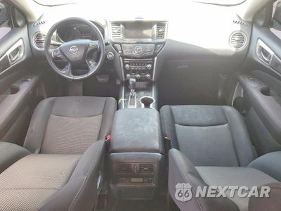 Zdjęcie 8 z 13 samochodu: 2017 NISSAN PATHFINDER SV VIN:5N1DR2MN1HC672583 - miniatura