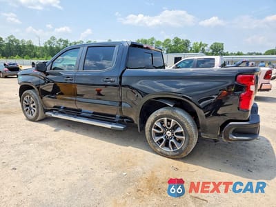 Drugie zdjęcie samochodu z przodu: 2021 CHEVROLET SILVERADO K1500 RST VIN:3GCUYEEL8MG315897 - miniatura