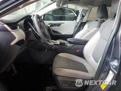 Zdjęcie 7 z 13 samochodu: 2025 TOYOTA RAV4 XLE VIN:2T3P1RFV7SW551303 - miniatura