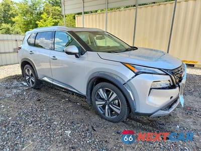 Czwarte zdjęcie samochodu z boku: 2021 NISSAN ROGUE SL VIN:5N1AT3CB7MC810266 - miniatura