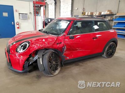 2023 MINI COOPER SE WMW13DJ0XP2T82180 - główne zdjęcie licytacji z USA - miniatura