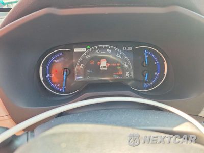 Zdjęcie 9 z 13 samochodu: 2019 TOYOTA RAV4 LIMITED VIN:JTMDWRFV6KD015752 - miniatura