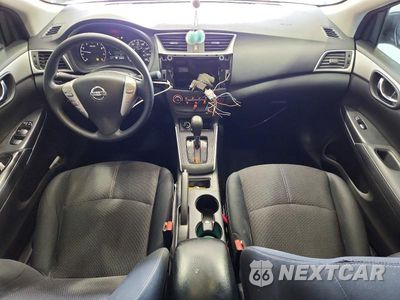 Zdjęcie 8 z 13 samochodu: 2017 NISSAN SENTRA S VIN:3N1AB7AP2HY208887 - miniatura