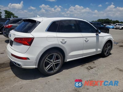 Trzecie zdjęcie samochodu z tyłu: 2018 AUDI SQ5 PRESTIGE VIN:WA1C4AFY8J2182275 - miniatura
