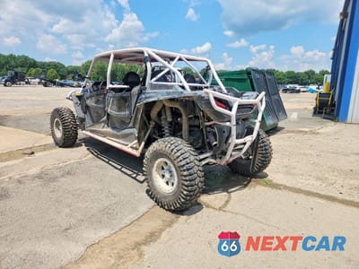 Trzecie zdjęcie samochodu z tyłu: 2023 POLARIS RZR UTILITY VEHICLE VIN:3NSN4E99XPH430920 - miniatura
