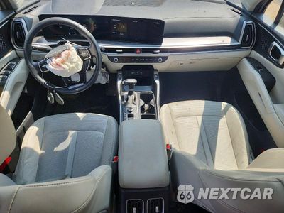 Zdjęcie 8 z 13 samochodu: 2024 KIA SORENTO S VIN:5XYRL4JC9RG287490 - miniatura