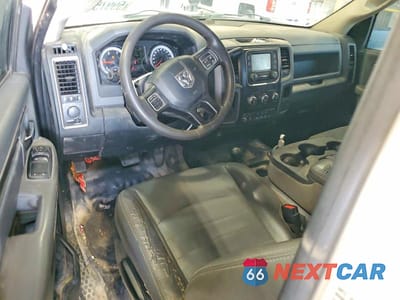 Zdjęcie 8 z 13 samochodu: 2015 RAM 5500 VIN:3C7WRNBL5FG706246 - miniatura