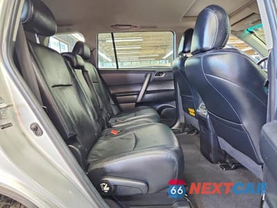 Zdjęcie 11 z 13 samochodu: 2010 TOYOTA HIGHLANDER SE VIN:5TDJK3EH6AS016376 - miniatura