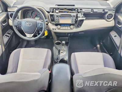 Zdjęcie 8 z 13 samochodu: 2015 TOYOTA RAV4 XLE VIN:2T3WFREV6FW185581 - miniatura