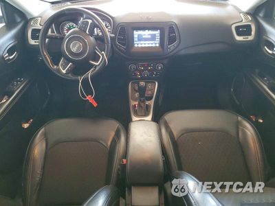 Zdjęcie 8 z 13 samochodu: 2018 JEEP COMPASS LATITUDE VIN:3C4NJDBB3JT142338 - miniatura