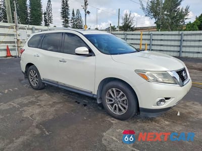 Czwarte zdjęcie samochodu z boku: 2016 NISSAN PATHFINDER SL VIN:5N1AR2MM2GC637656 - miniatura