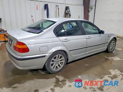 Trzecie zdjęcie samochodu z tyłu: 2003 BMW 325 XI VIN:WBAEU334X3PF59450 - miniatura
