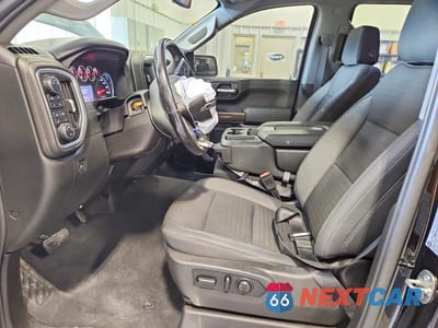 Zdjęcie 7 z 12 samochodu: 2019 CHEVROLET SILVERADO K1500 RST VIN:1GCUYEED2KZ140732 - miniatura