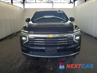 Piąte zdjęcie samochodu w środku: 2026 CHEVROLET SUBURBAN C1500 LT VIN:1GNS5CKD9TR361245 - miniatura
